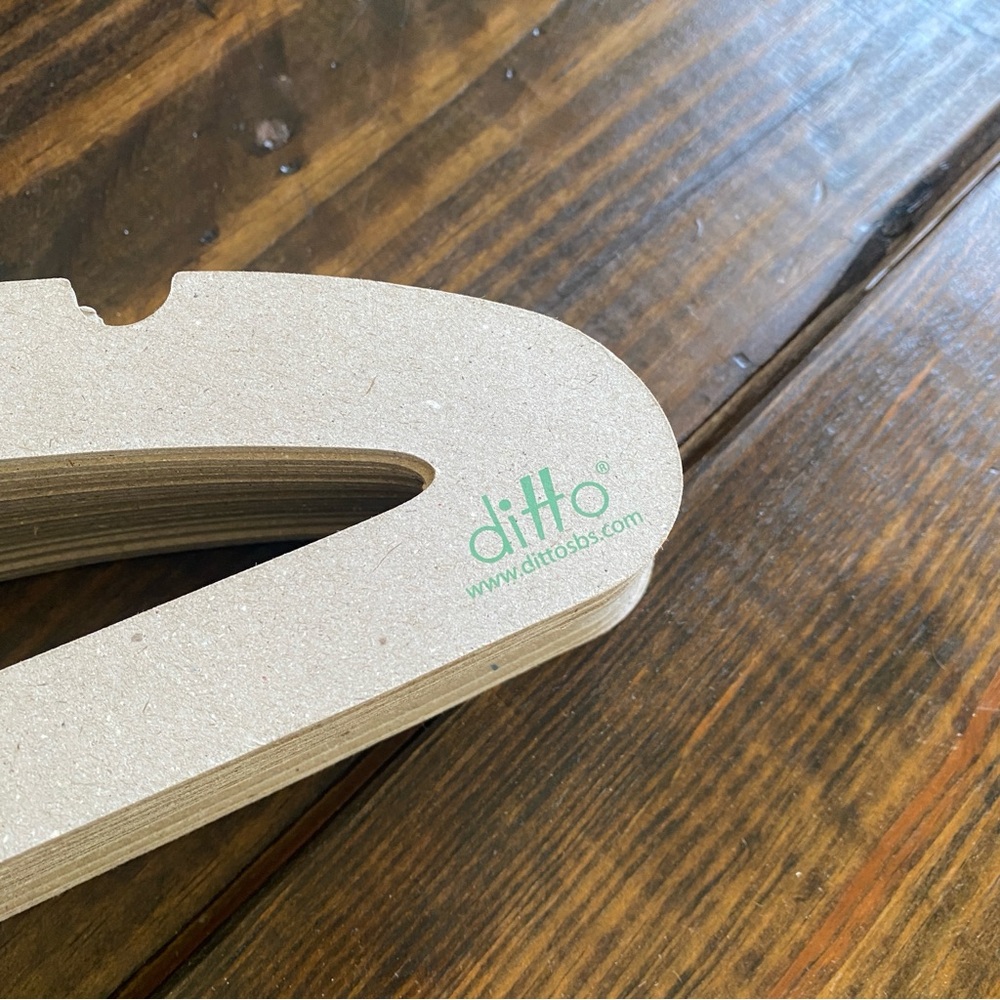 LOT 1 Ditto Hangers NexGen fiber paper sturdy eco friendly hangers pack of 20 - Picture 10 of 16